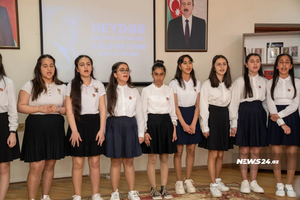 "Əsrin azərbaycanlısı" - 143 saylı məktəbdə Ulu Öndərin 100 illiyi qeyd olundu
