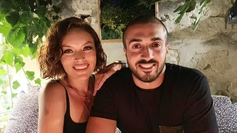 Məşhur aktrisa ərə gedir - Toya 14 qonaq dəvət edilib - FOTO