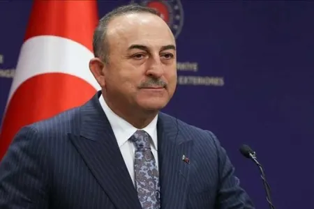 Çavuşoğlu: “Türkün yolu Zəngəzurdan və Qarabağdan keçir”