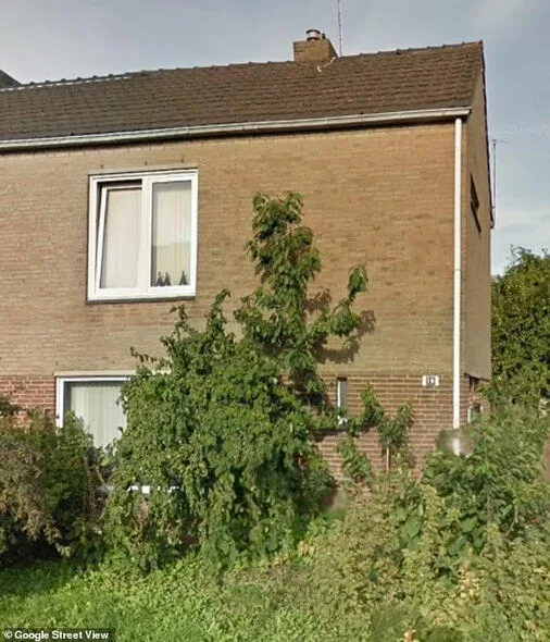 Ölmüş atasını soyuducuda saxladı - FOTO