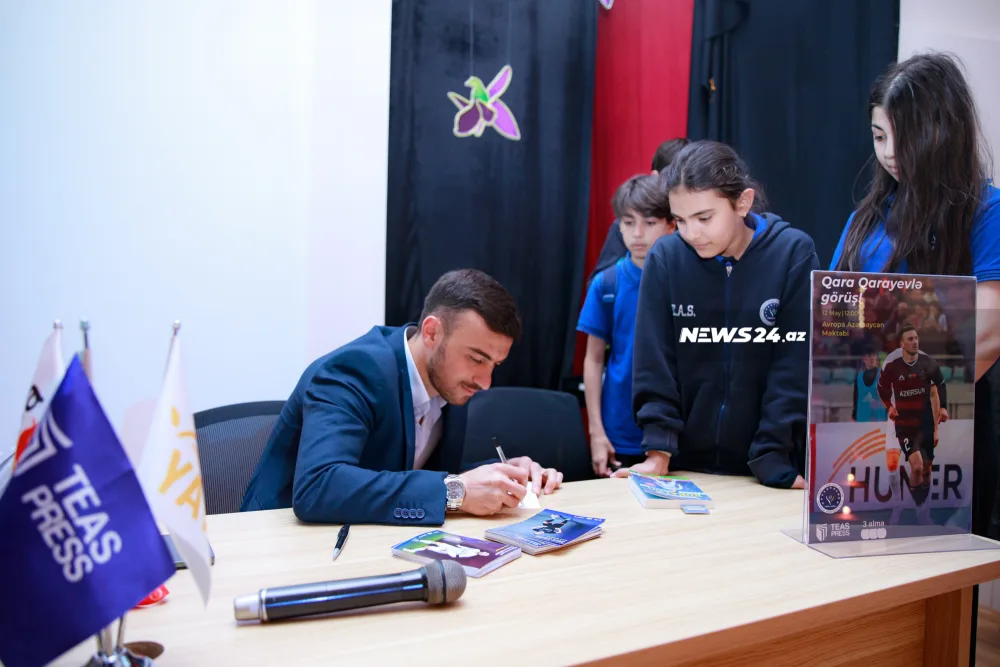 Qara Qarayev şagirdlərlə görüşdü - FOTOLAR