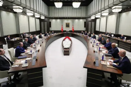 Türkiyənin vitse-prezidenti və 15 naziri deputat seçildi