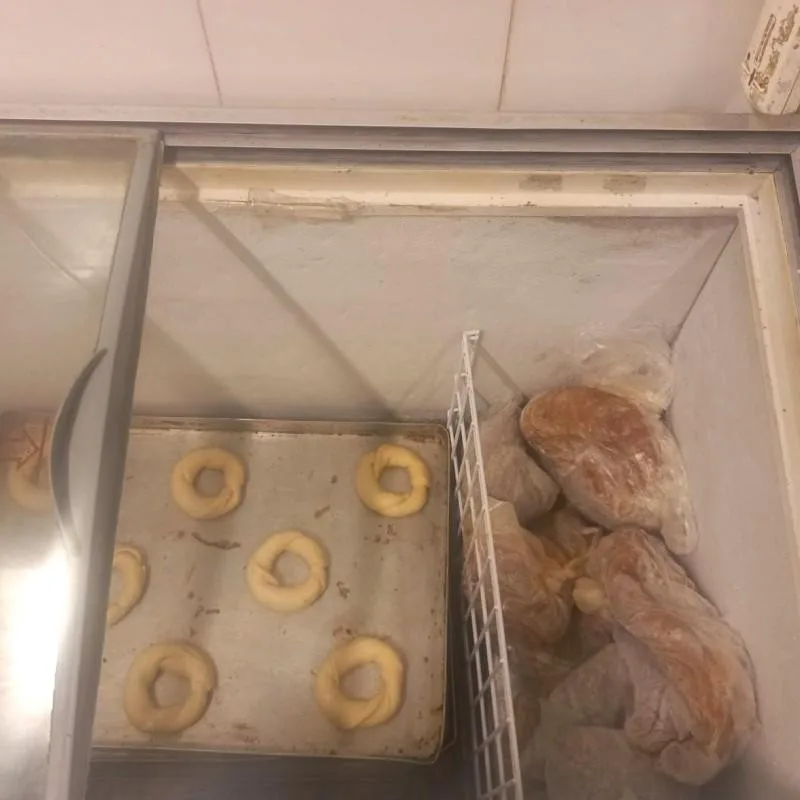 Marketdə unlu qənnadı məmulatlarının istehsalı dayandırıldı - FOTO