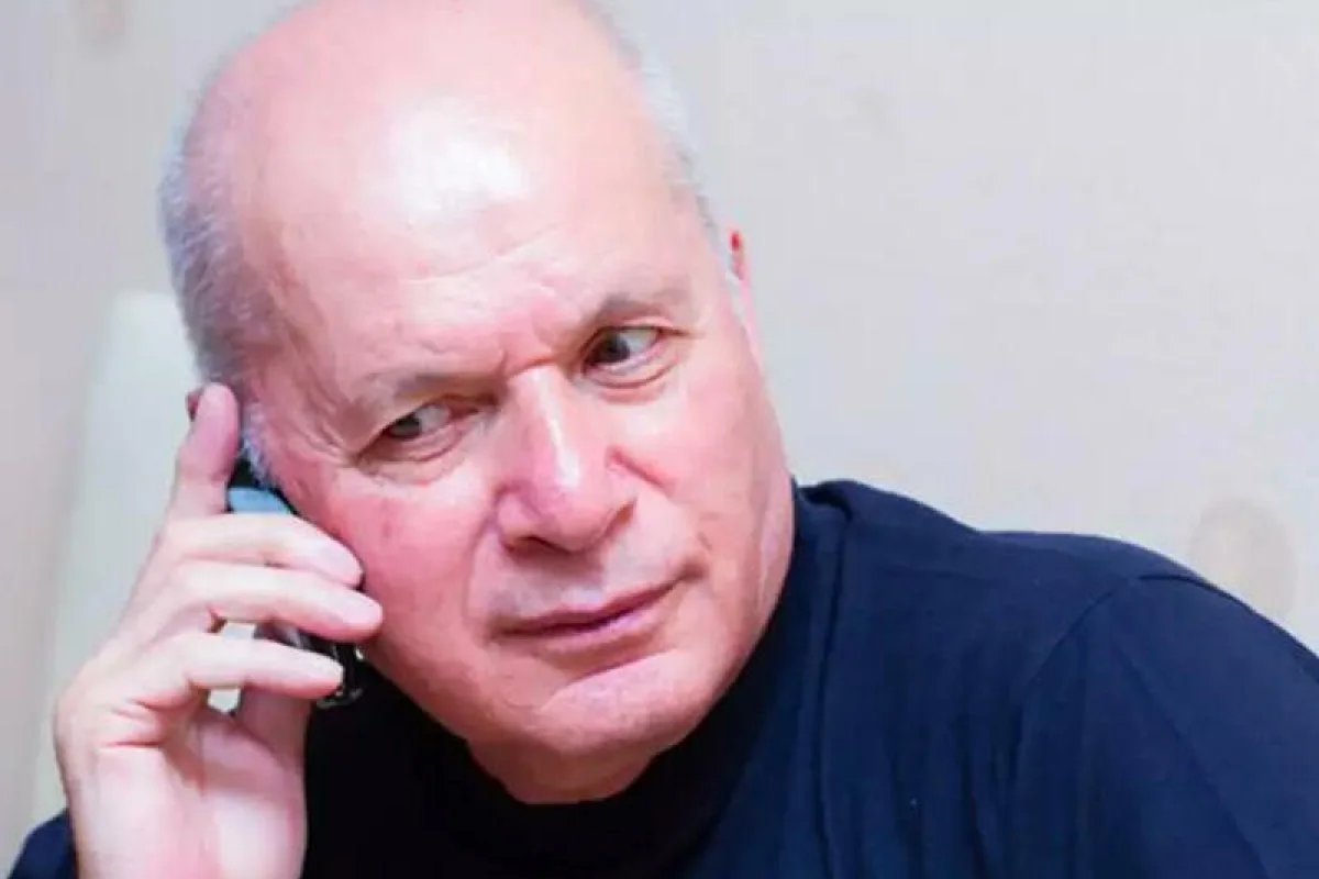 Xalq artisti ilə bağlı - ÜZÜCÜ XƏBƏR