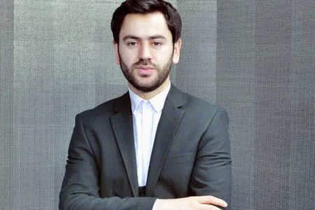 Üzeyir 50 min söhbətindən - DANIŞDI