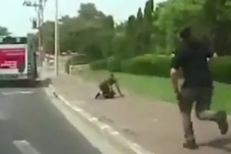 Avtobus sürücüsü sərnişinlərə həyacanlı anlar yaşatdı - – ŞOK VİDEO