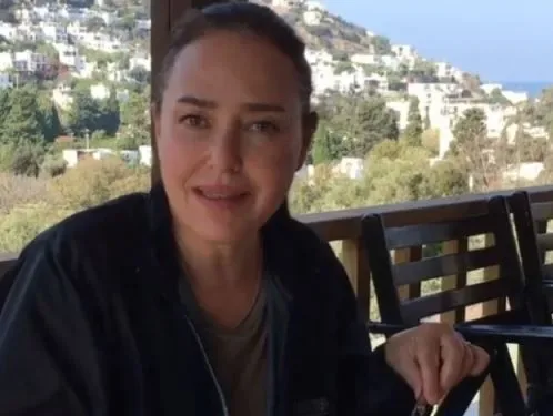 Bir zamanların məşhur aktrisası görüntüsü ilə şok etdi - FOTOLAR