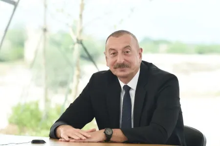 Tailandın Baş naziri İlham Əliyevi - təbrik etdi
