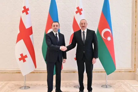Qaribaşvili İlham Əliyevi - təbrik etdi
