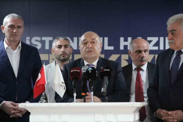 Azərbaycanlı deputat Türkiyədə Kılıçdaroğluna sual verdi: - "Niyə bizimlə düşmənsən?"