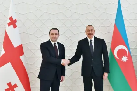 Prezident İlham Əliyev İrakli Qaribaşvilini təbrik etdi