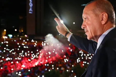 Balkon hazırlandı, Ərdoğan ilkə imza atacaq - Seçkidə diqqətçəkən DETAL