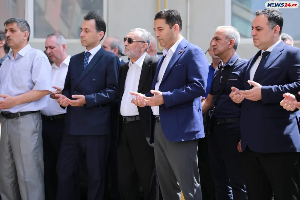 Əməkdar artist Elxan Qasımovla vida mərasimi keçirilir - YENİLƏNDİ