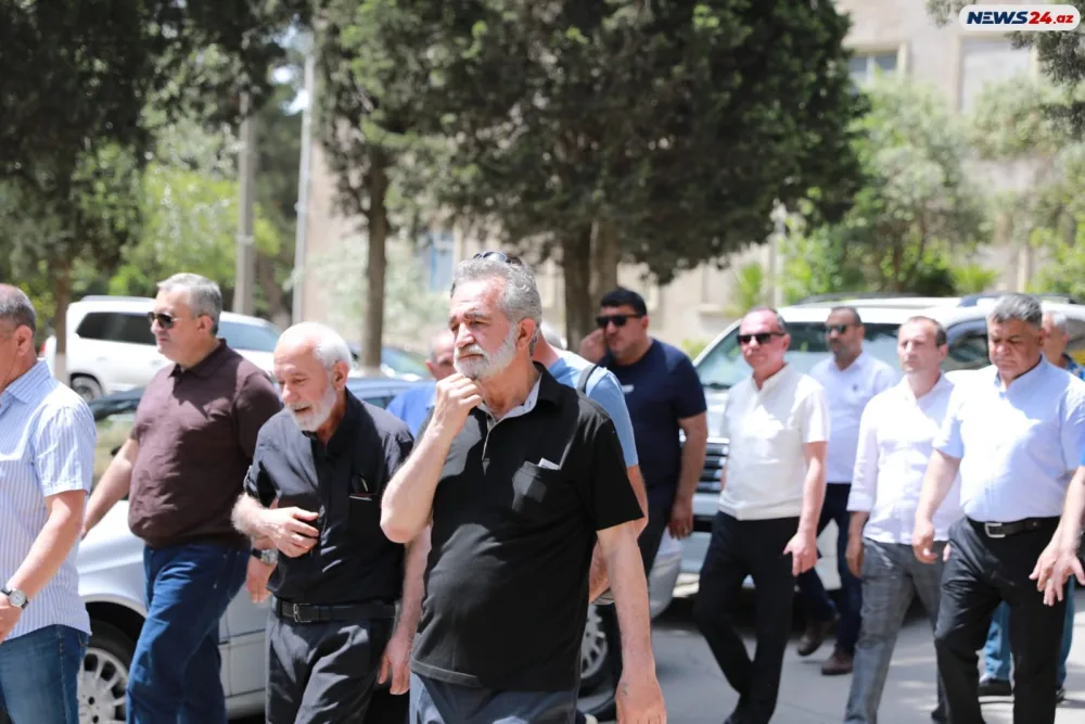 Əməkdar artist Elxan Qasımovla vida mərasimi keçirilir - YENİLƏNDİ