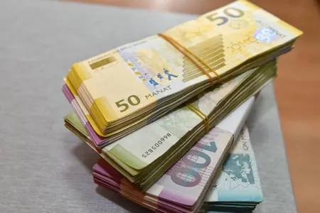 DSMF, İSF-nin gəlirləri və xərcləri artırılır