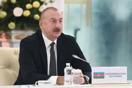 Prezident Kişinyovda işçi lança qatıldı