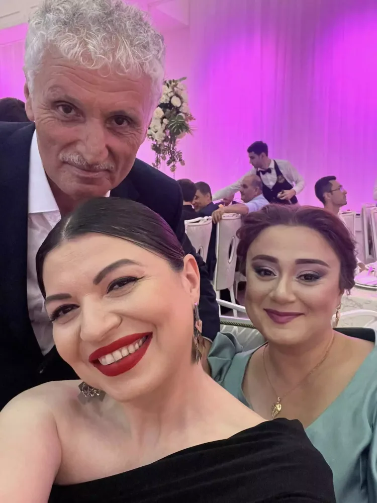 Xalq artisti qızına toy etdi - FOTOLAR