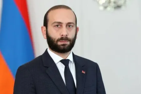 Qarabağın statusu haqda danışıqlar aparmayacağıq - Mirzoyan
