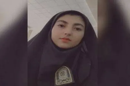 İranda keçmiş qadın polis şübhəli şəkildə vəfat edib - FOTO