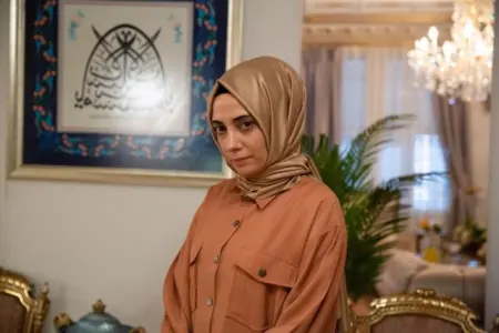 Aktrisanın serialdakı gəlinliyi bəyənilmədi - CAVABI GÜLDÜRDÜ - FOTOLAR