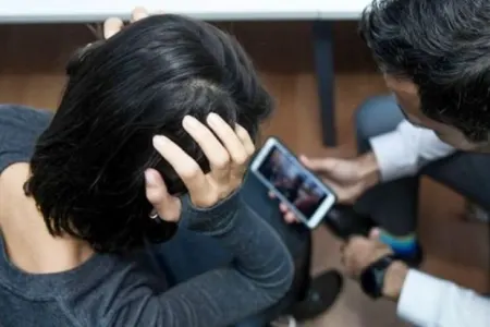 Abşeronda gənc qızı şəkilləri ilə şantaj etdilər