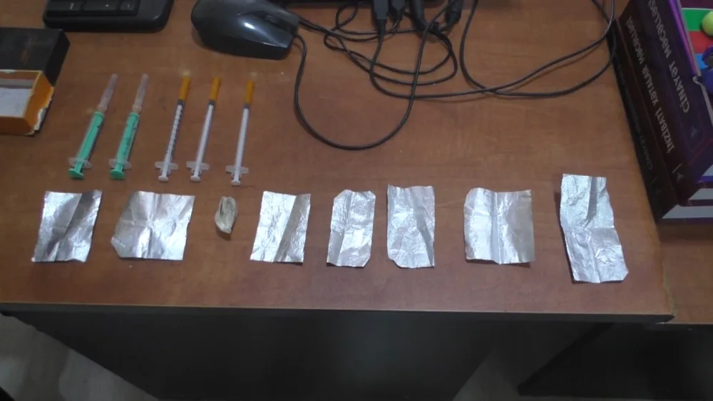 Şəmkirdə narkotik satan və alan şəxslər saxlanıldı - – FOTO