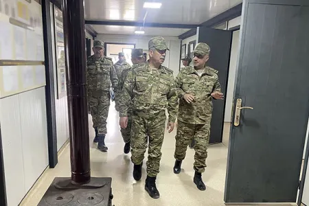 Azad edilmiş ərazilərdə yeni hərbi obyektlər istifadəyə verildi - FOTOLAR