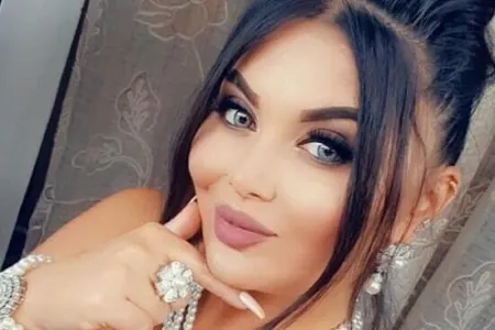 Təranə TƏRİF YAĞDIRDI: - “Qızım təzə çıxan müğənni qızlardan yaxşı oxuyur”
