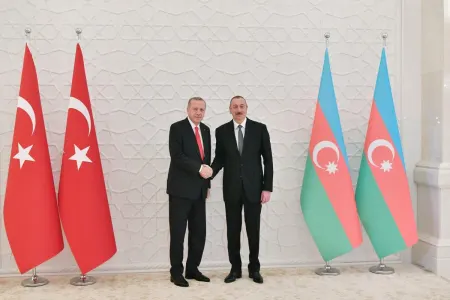 Azərbaycan və Türkiyə prezidentlərinin geniş tərkibdə görüşü - BAŞLADI