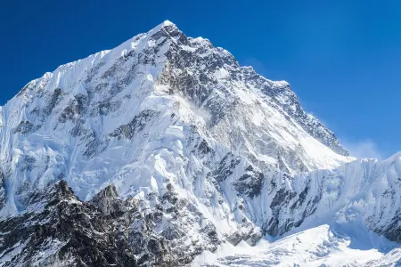 Nəhəng dağlar kəşf edildi: - Everestdən 5 dəfə hündür