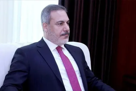 Hakan Fidan TDT Baş katibi ilə - görüşdü