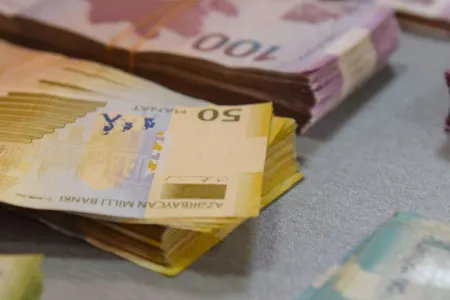 Bakıda xadimə 1,2 milyon manatı necə ələ keçirdi? – - ŞOK FAKTLAR