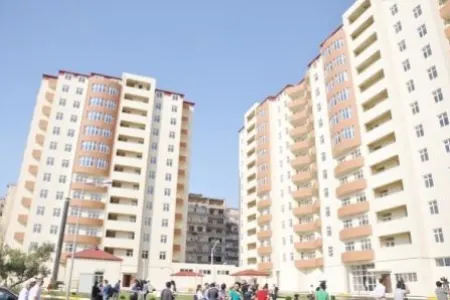 Bina evində yaşamaq haramdır - — Din xadimi