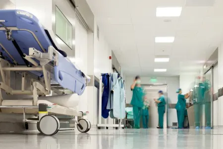 Tanınmış aktrisa infarkt keçirdi - – SON DURUMU