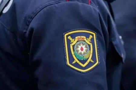 ASAN Xidmətdə polisi söyən şəxs həbs edildi