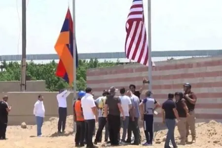 Sərhədimizdə zavod tikib, ABŞ bayrağı qaldırdılar – - Görün, kimin imiş... – ŞOK FAKTLAR