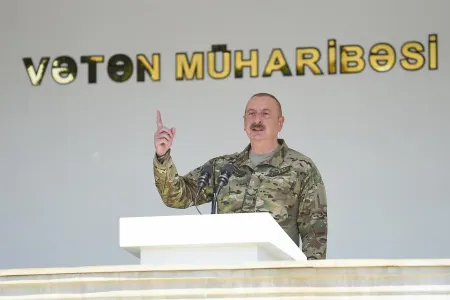 Prezident “Laçın” sərhəd-buraxılış məntəqəsindən - danışdı