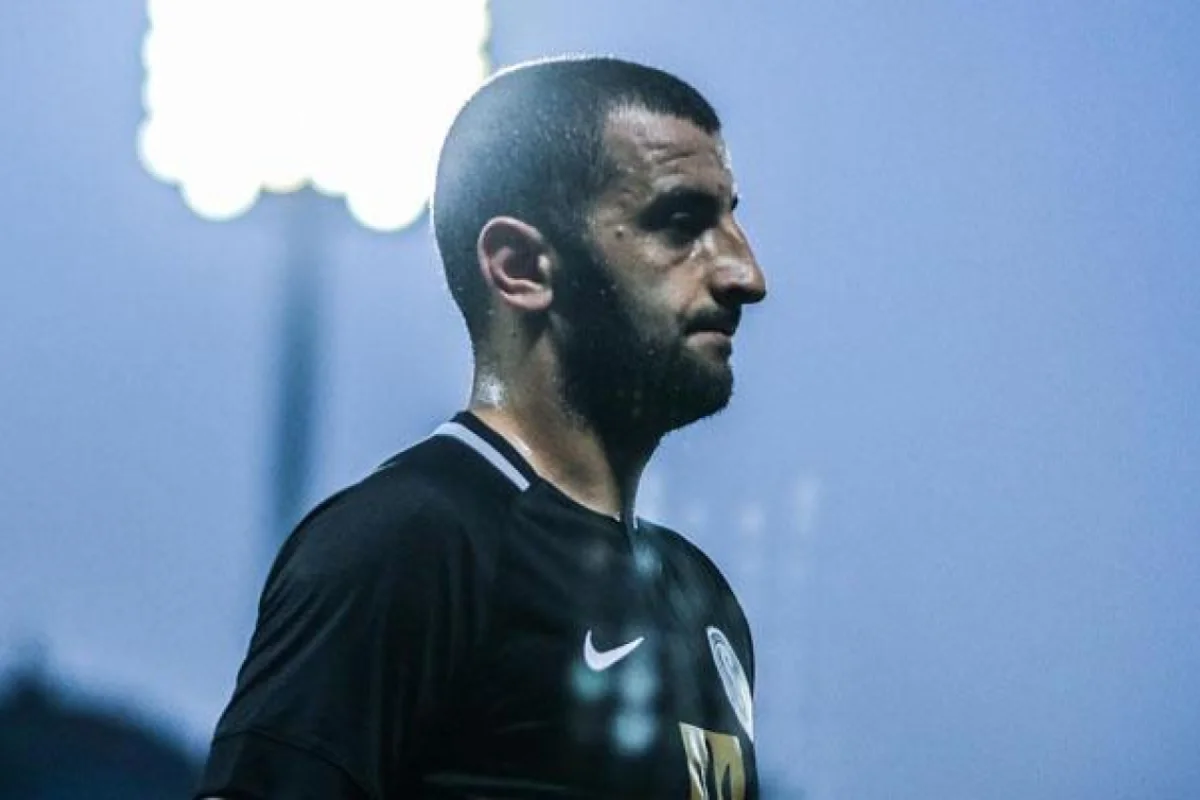 Rahid Əmirquliyev karyerasını - başa vurdu