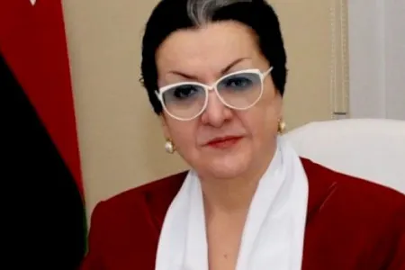 Lalə Şövkət siyasətdən - getdi