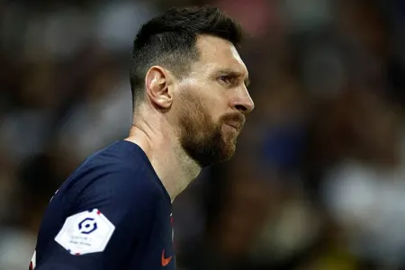 ""Barselona" klubunda oynayan Messi deyiləm" - Etiraf etdi
