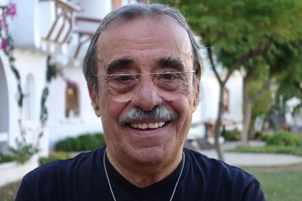 Məşhur aktyor illər sonra… – - Hər kəsi təəccübləndirdi – FOTO