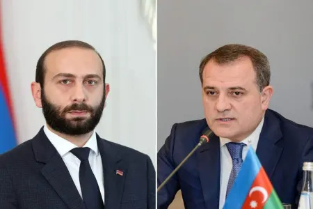 Bayramov və Mirzoyanın növbəti görüşü başladı