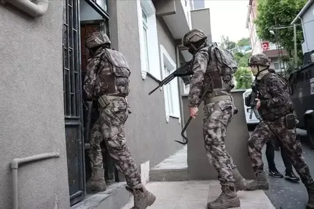 İstanbulda PKK əməliyyatı: - 9 terrorçu yaxalandı