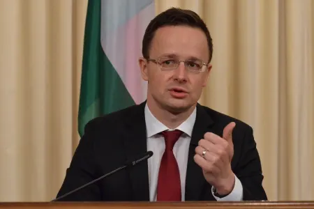 Macarıstan Ukraynaya silah tədarükü üçün şərt qoyub