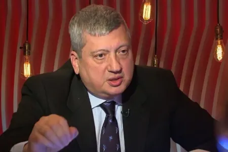 "Ermənistanın dövlət olaraq varlığı sual altındadır" - Tofiq Zülfüqarov
