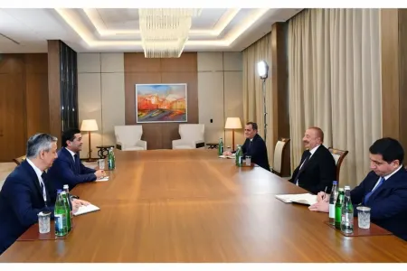 Prezident İlham Əliyev Özbəkistanın xarici işlər nazirini qəbul edib