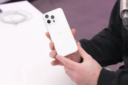 Bu nazirliyin işçilərinə "iPhone"dan istifadə - qadağan olundu