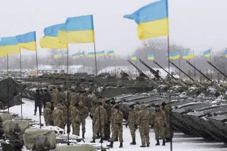 Ukrayna Donetskə zərbələr endirdi