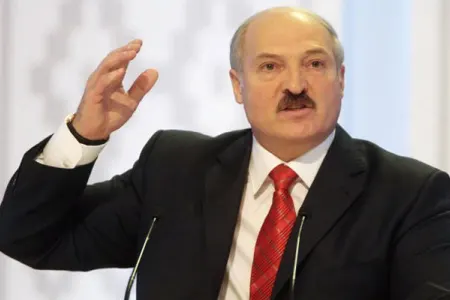 Lukaşenko Quranın yandırılmasından danışdı