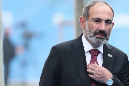 Paşinyan Blinkenlə sülh danışıqlarını müzakirə edib